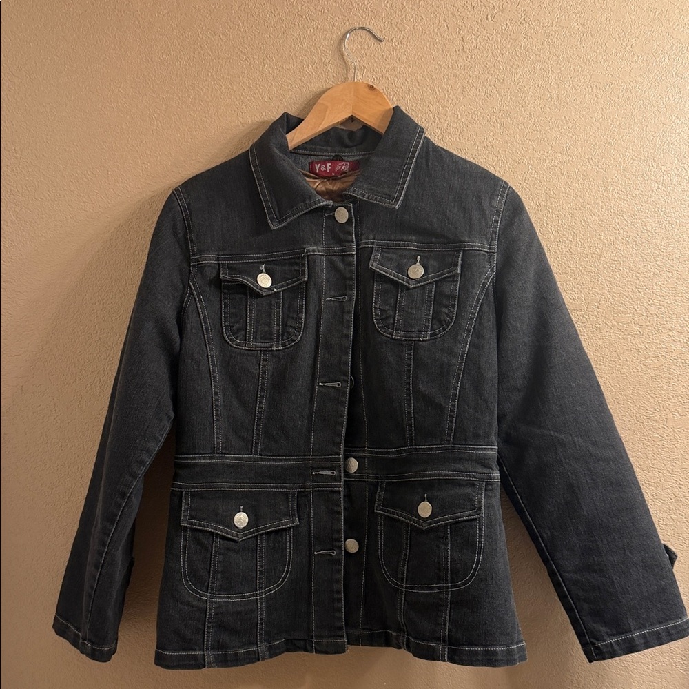 Classic Women’s Black  Y & F Jacket Size Medium
